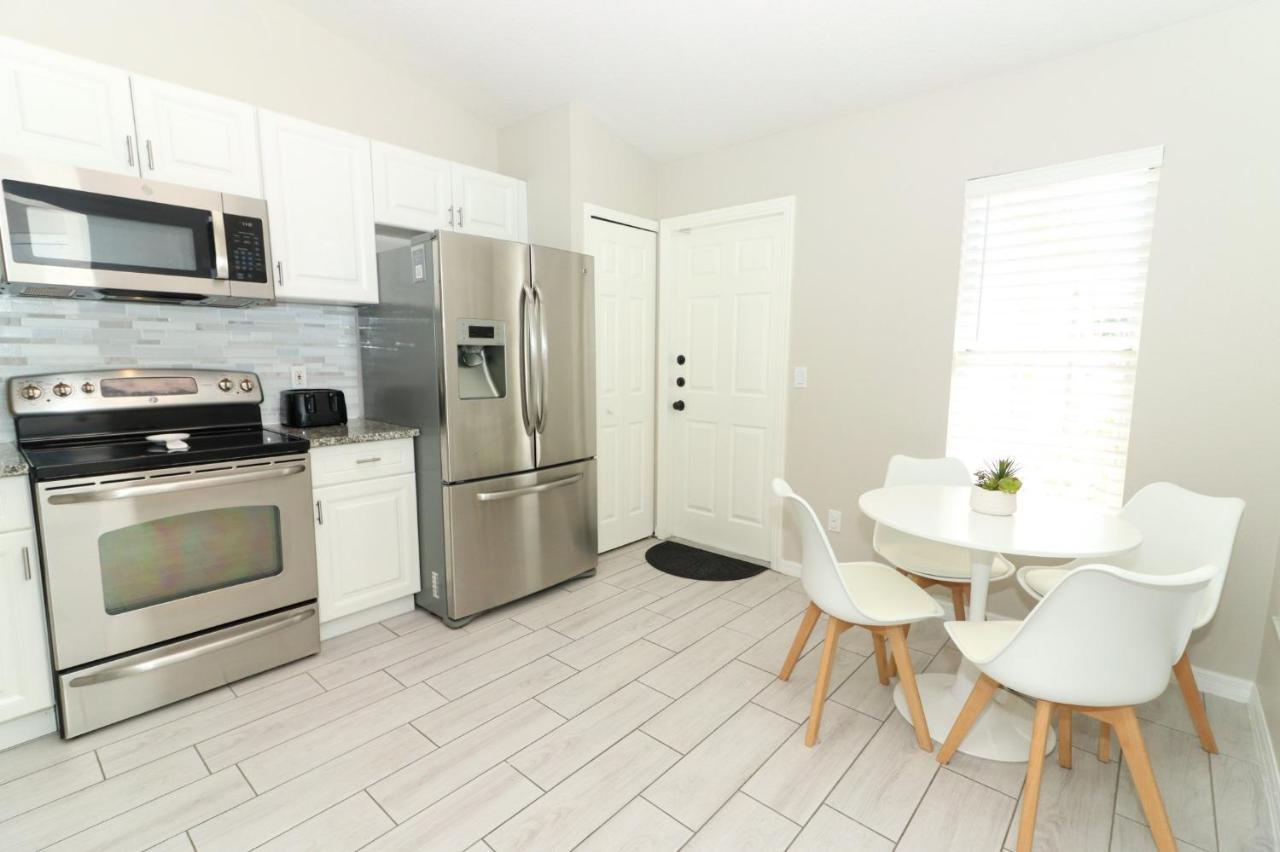 Lilys Stylish Villa Close To Disney Ideal For Long Stays Orlando Esterno foto